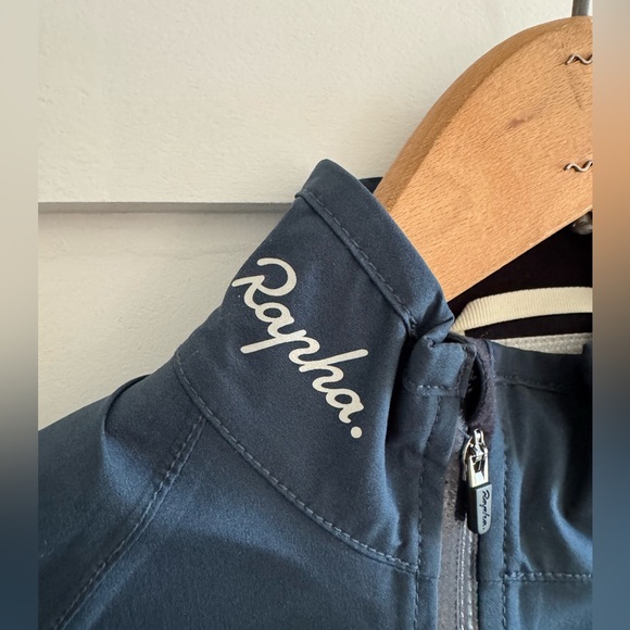 Rapha Core Rain Jacket size small - Picture 2 of 9